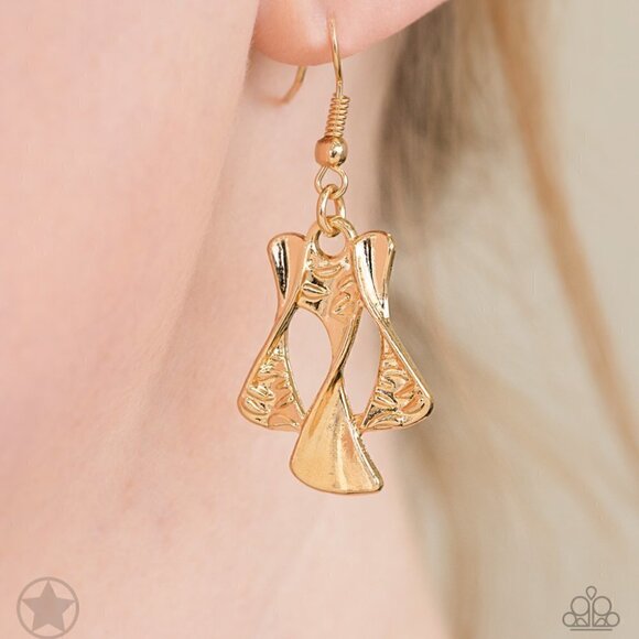 Sands of Time Necklace - Picture 2 of 3